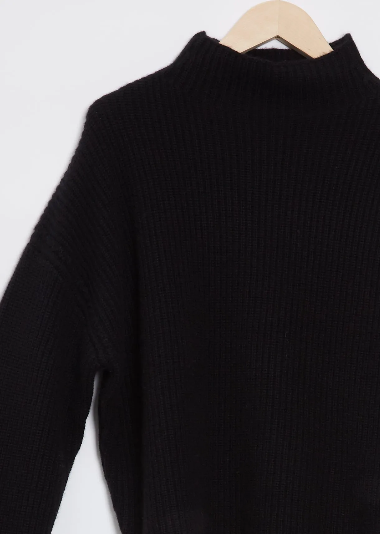 Antoinette Sweater — Black