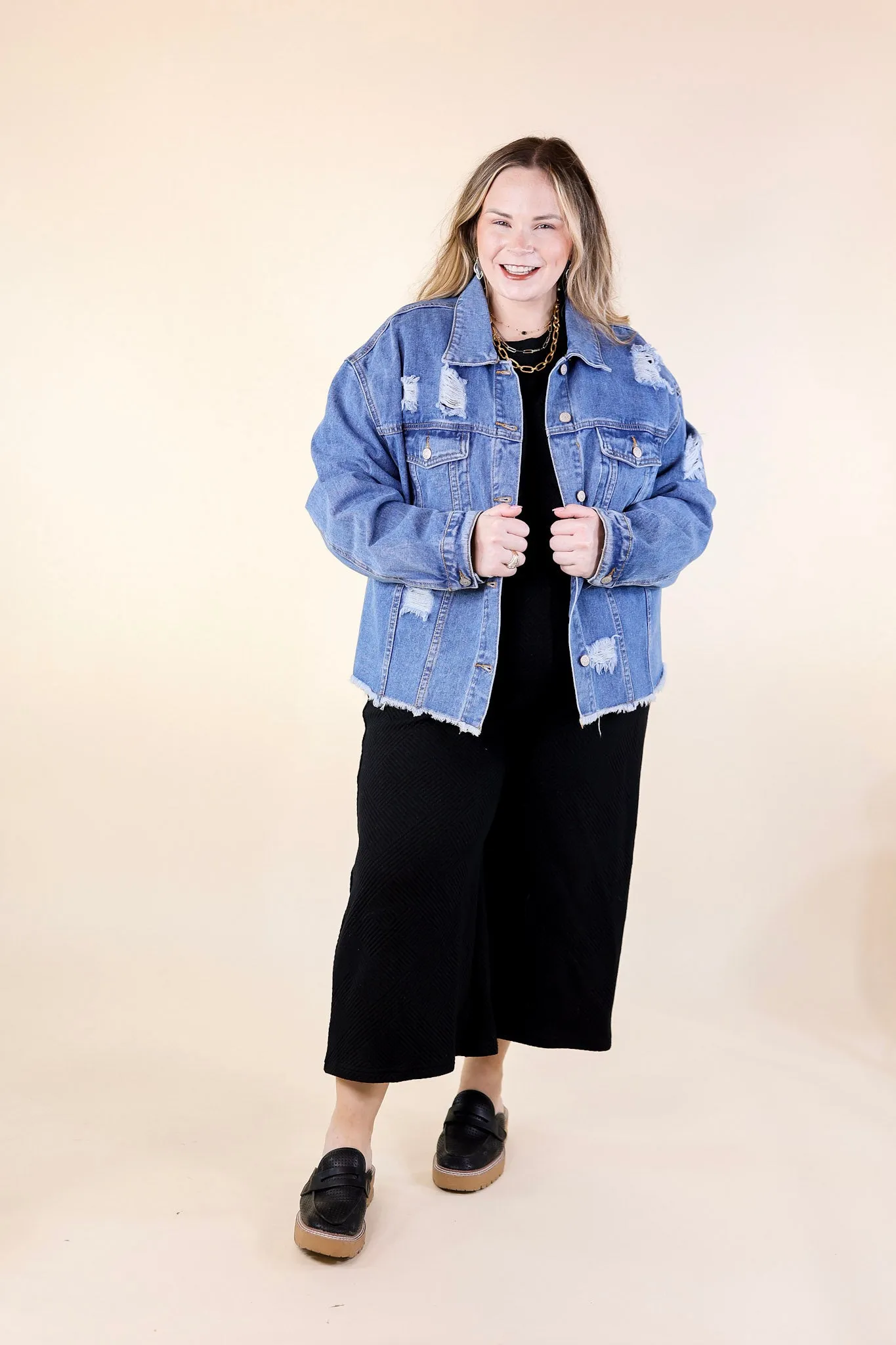 Chic Needs Button Up Cropped Denim Jacket in Medium Wash