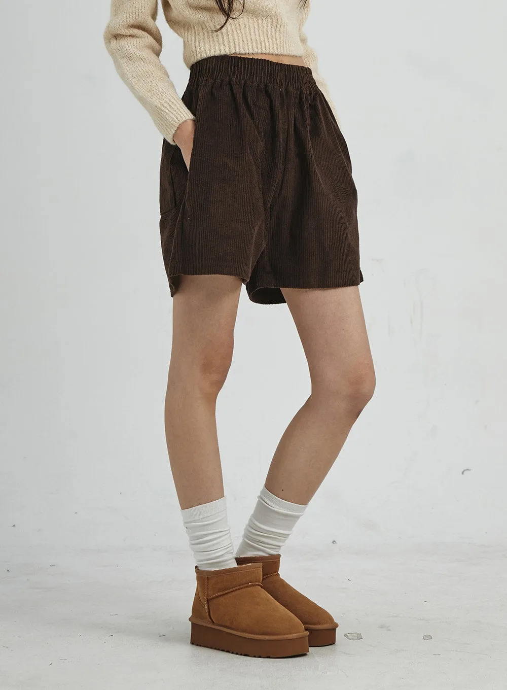 Corduroy Wide Shorts CD07