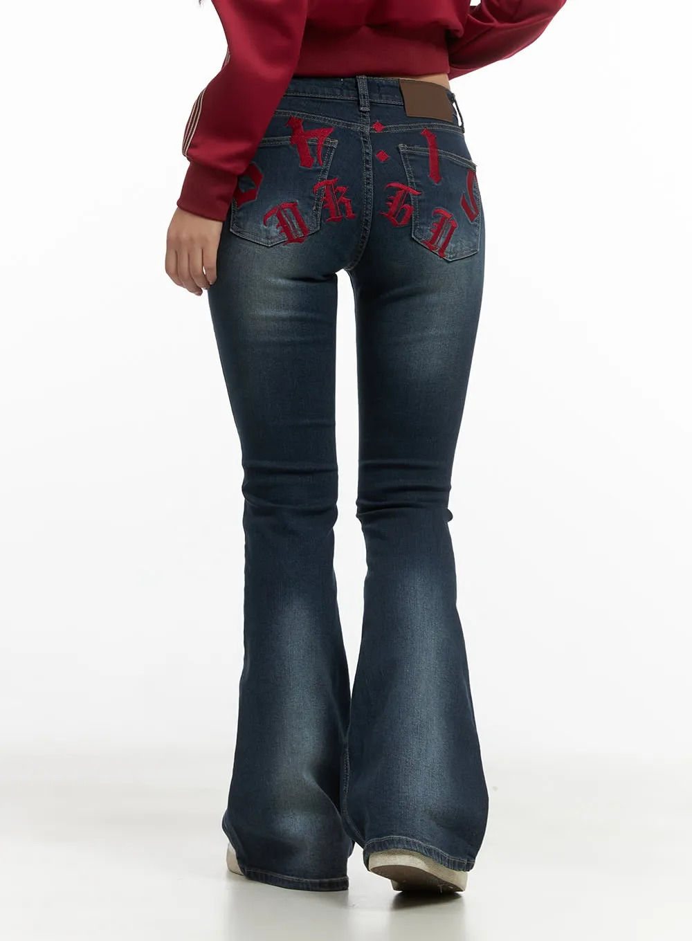 Lexie Back-Logo Bootcut Jeans CO402