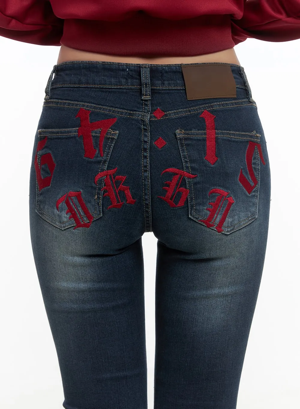 Lexie Back-Logo Bootcut Jeans CO402