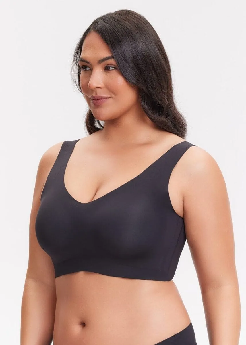 MagicEraser V-Neck Tank Bra