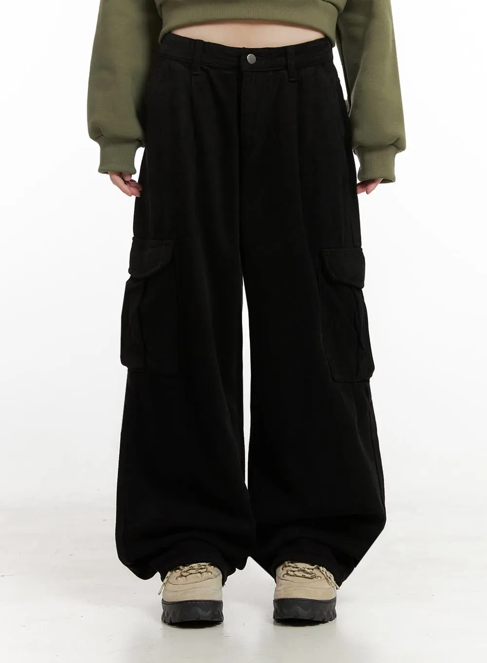 Solid Wide-Fit Cargo Pants ID402