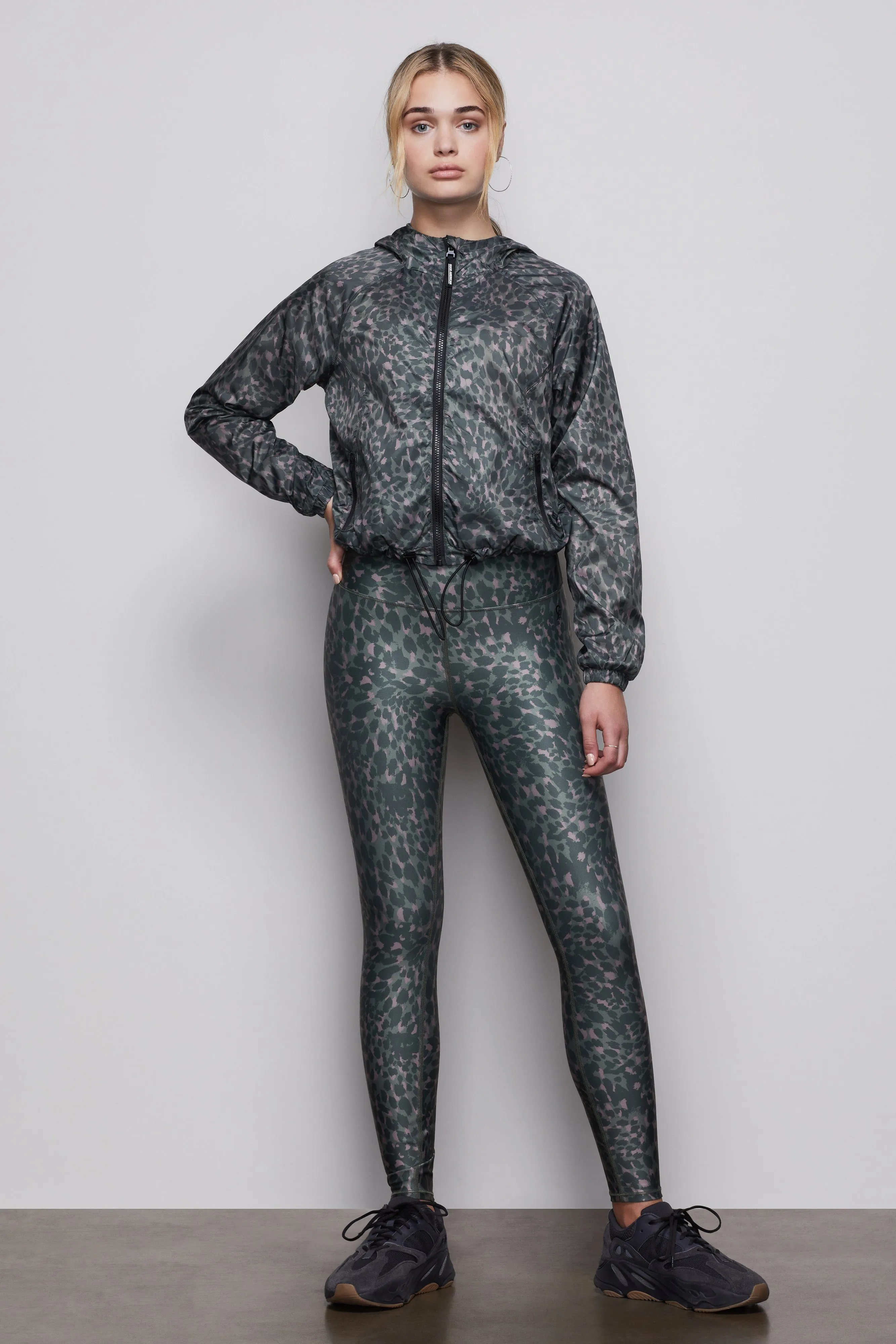 THE FEROCIOUS RUNNING JACKET | SPRING LEOPARD001