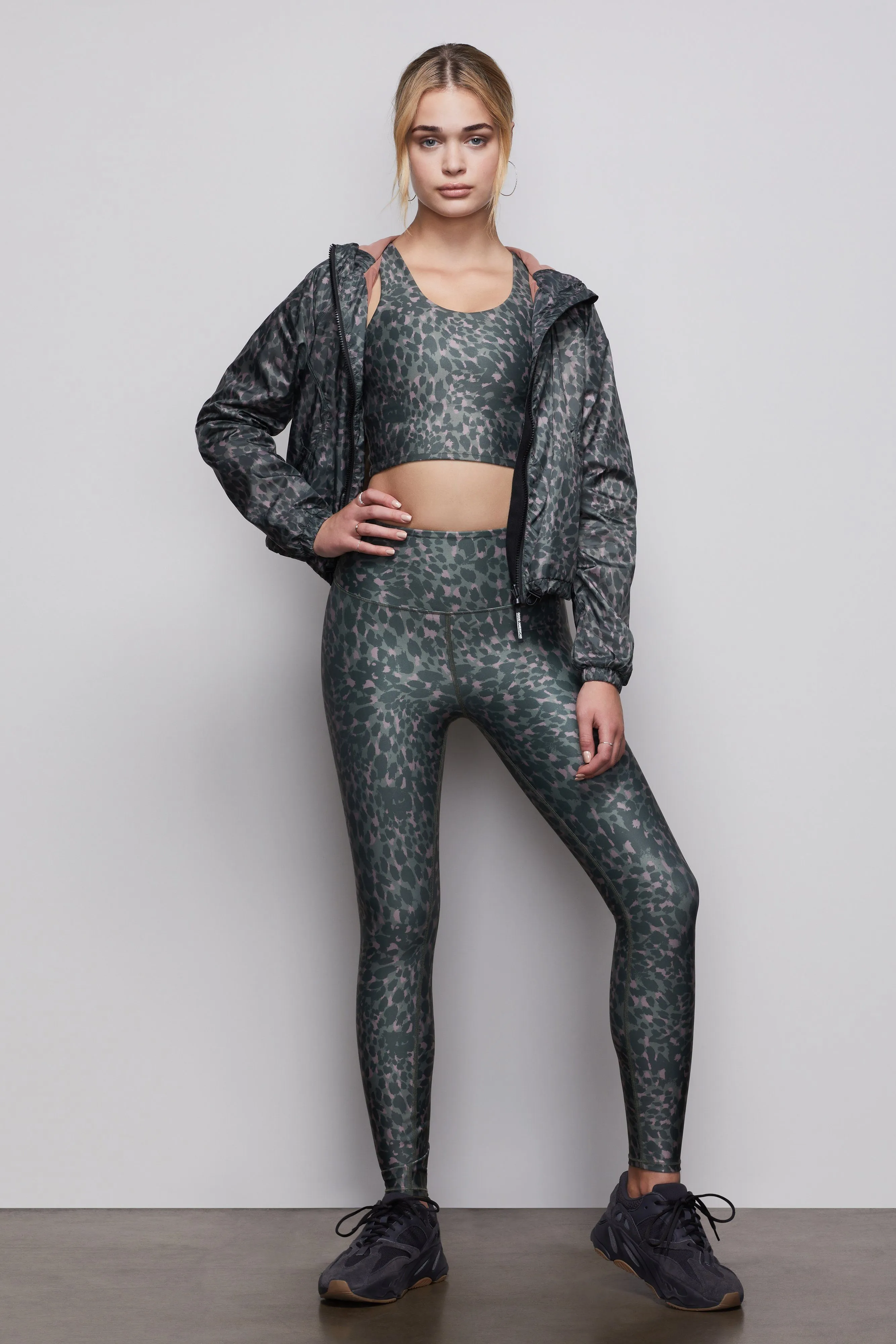 THE FEROCIOUS RUNNING JACKET | SPRING LEOPARD001