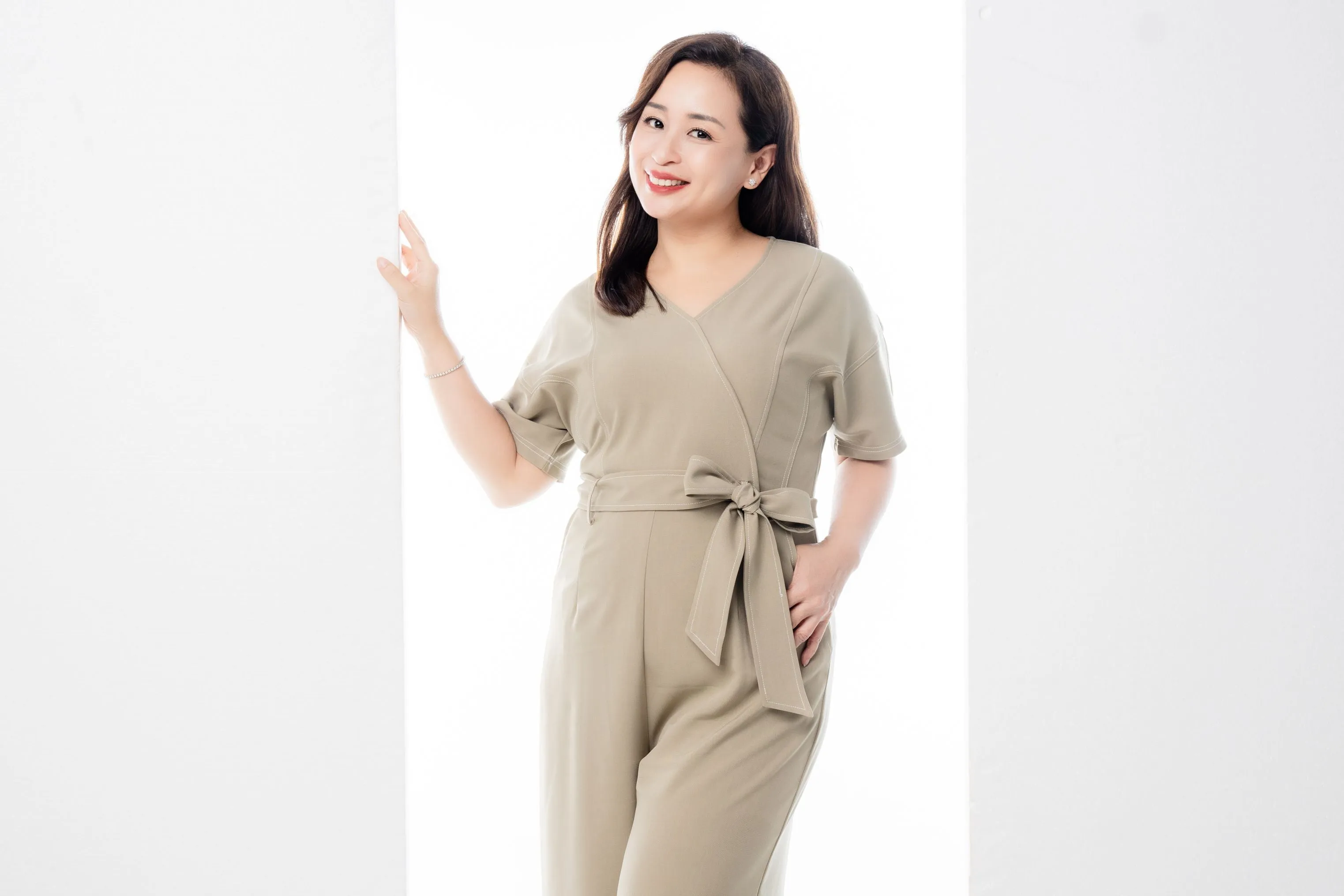 V-Neck Contrast Stitch Jumpsuit