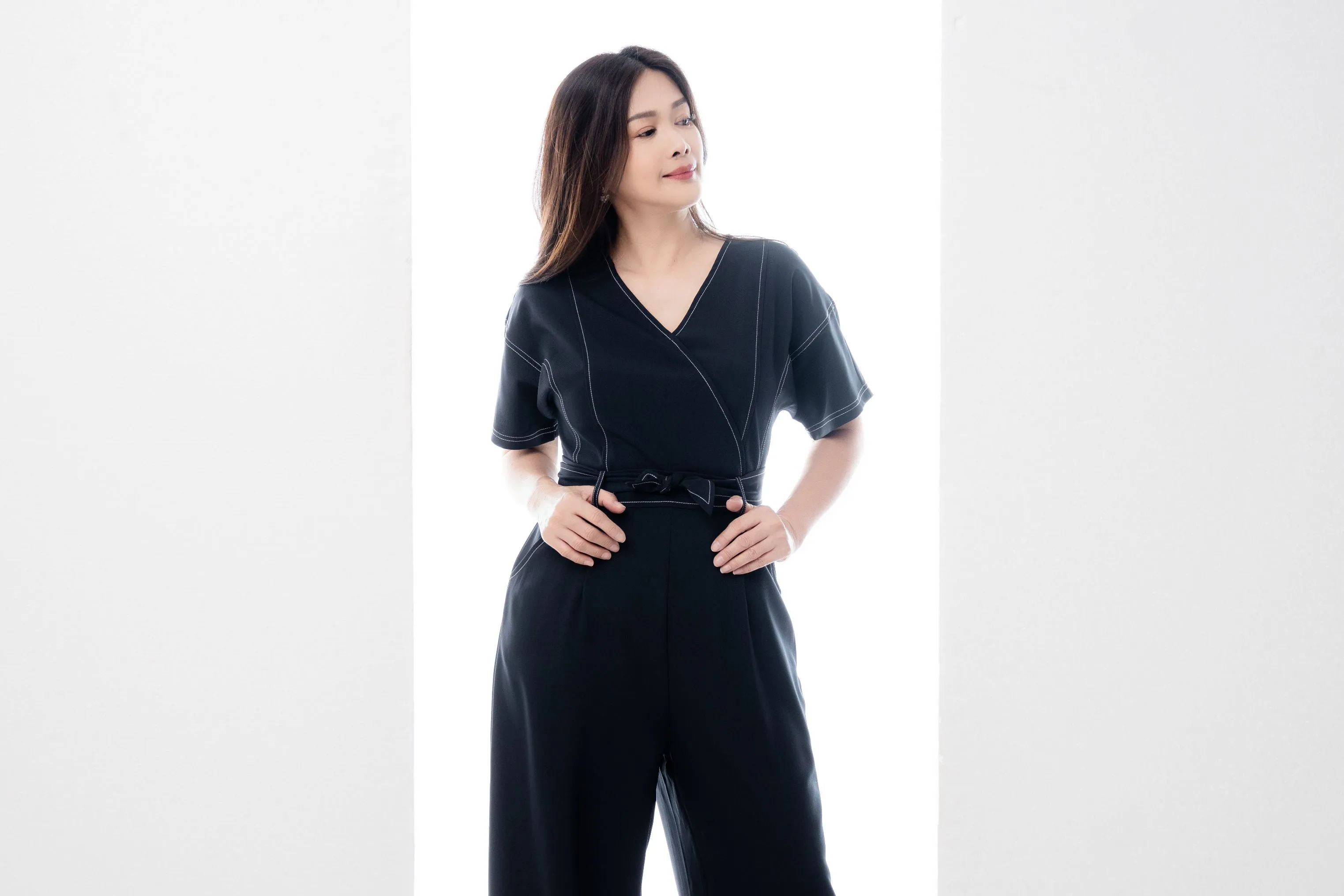 V-Neck Contrast Stitch Jumpsuit